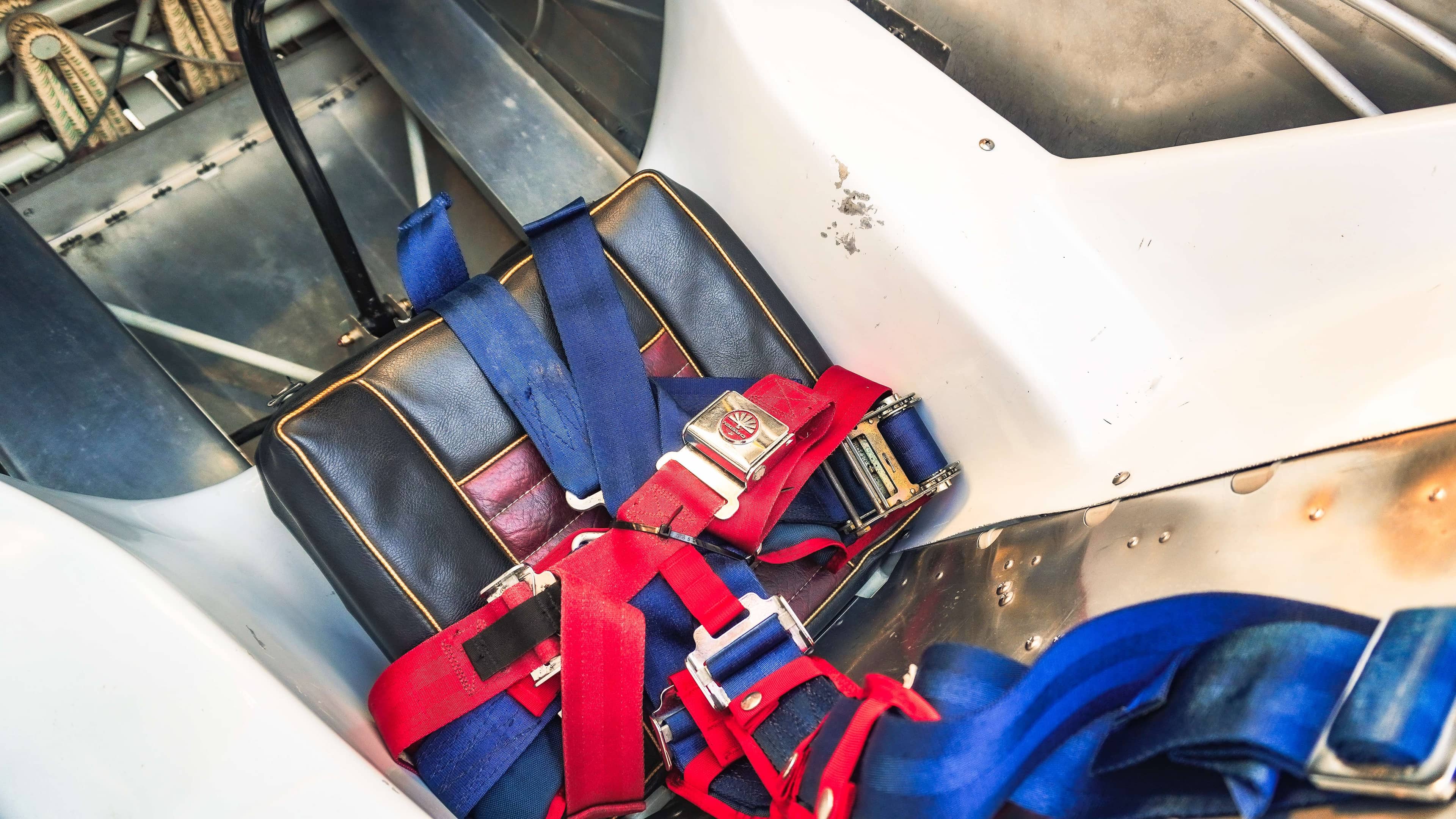 Immaculate Aviat Pitts S-2B — Pitts — Interior — photo 22