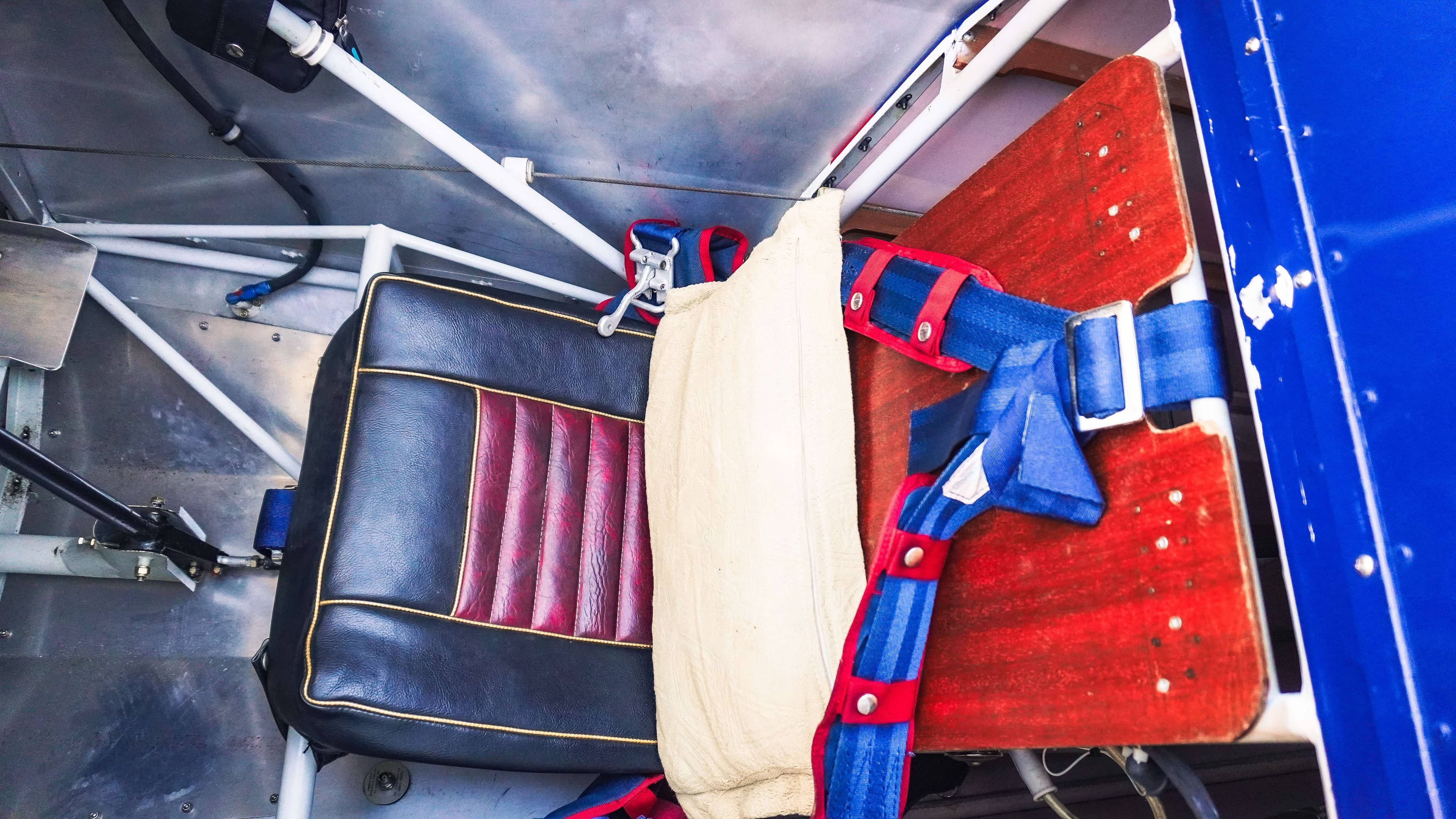Immaculate Aviat Pitts S-2B — Pitts — Interior — photo 24