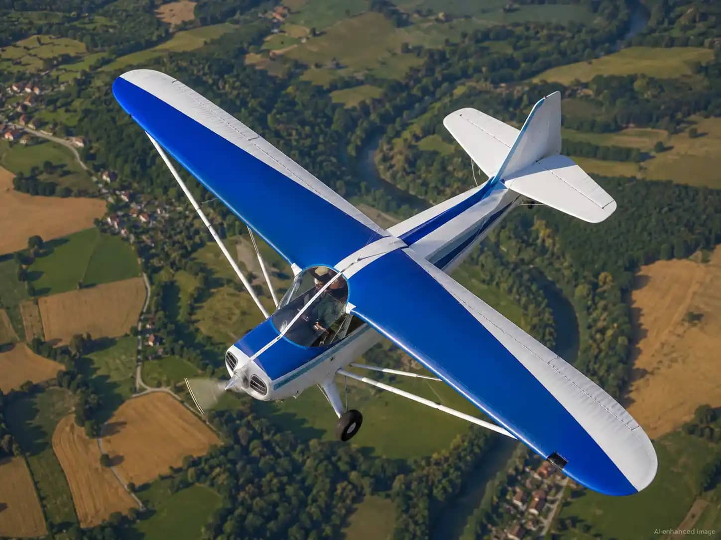 1947 Stinson 108-2 Voyager — Stinson — Exterior — photo 2