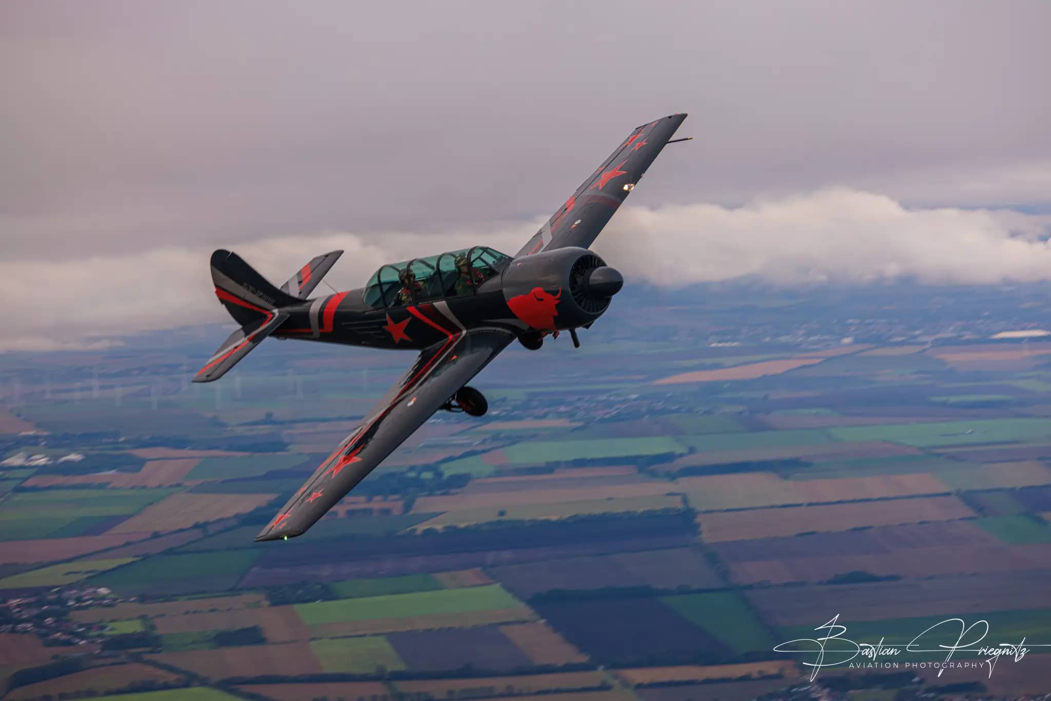 Immaculate 1981 Yakovlev Yak-52 — Yakovlev — Exterior — photo 2