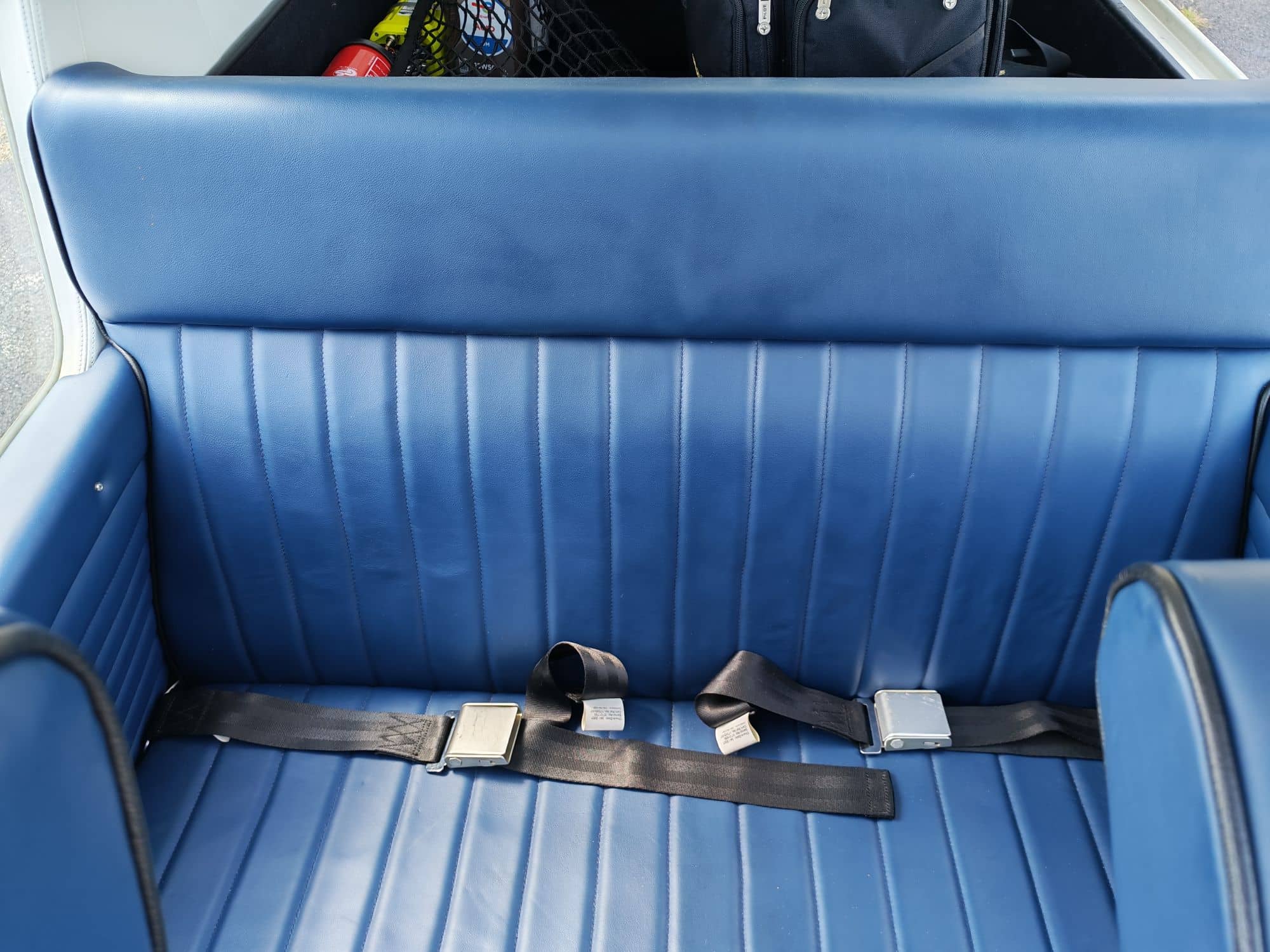 Robin HR 100 210D — Robin — Interior — photo 12