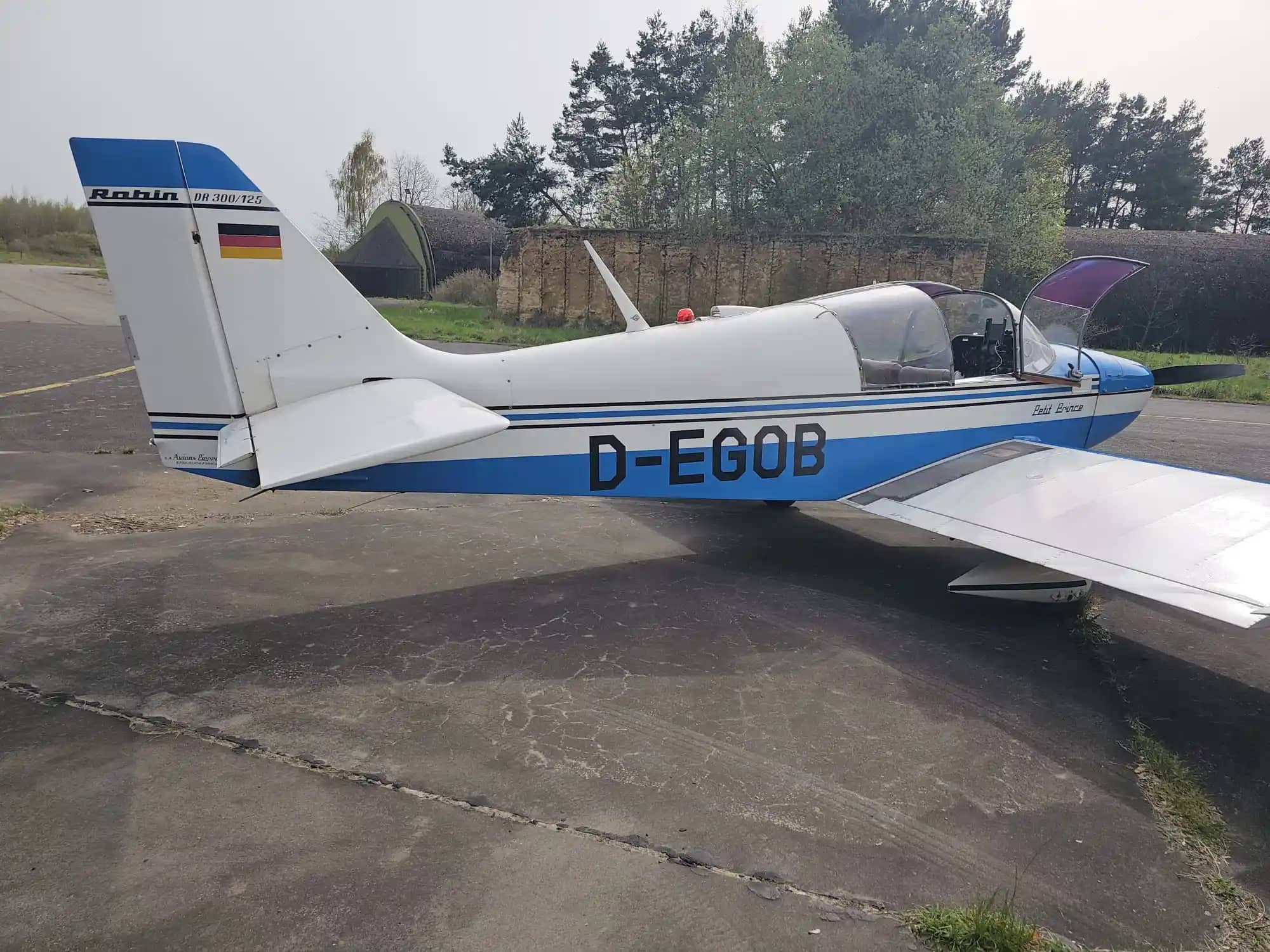 Avions Robin DR300/125 — Robin — Exterior — photo 15