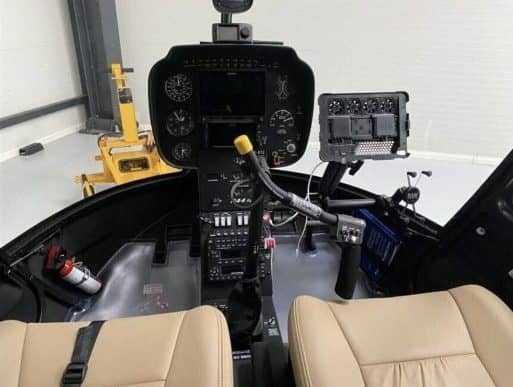 Robinson R44 Raven II — Robinson — Interior — photo 4
