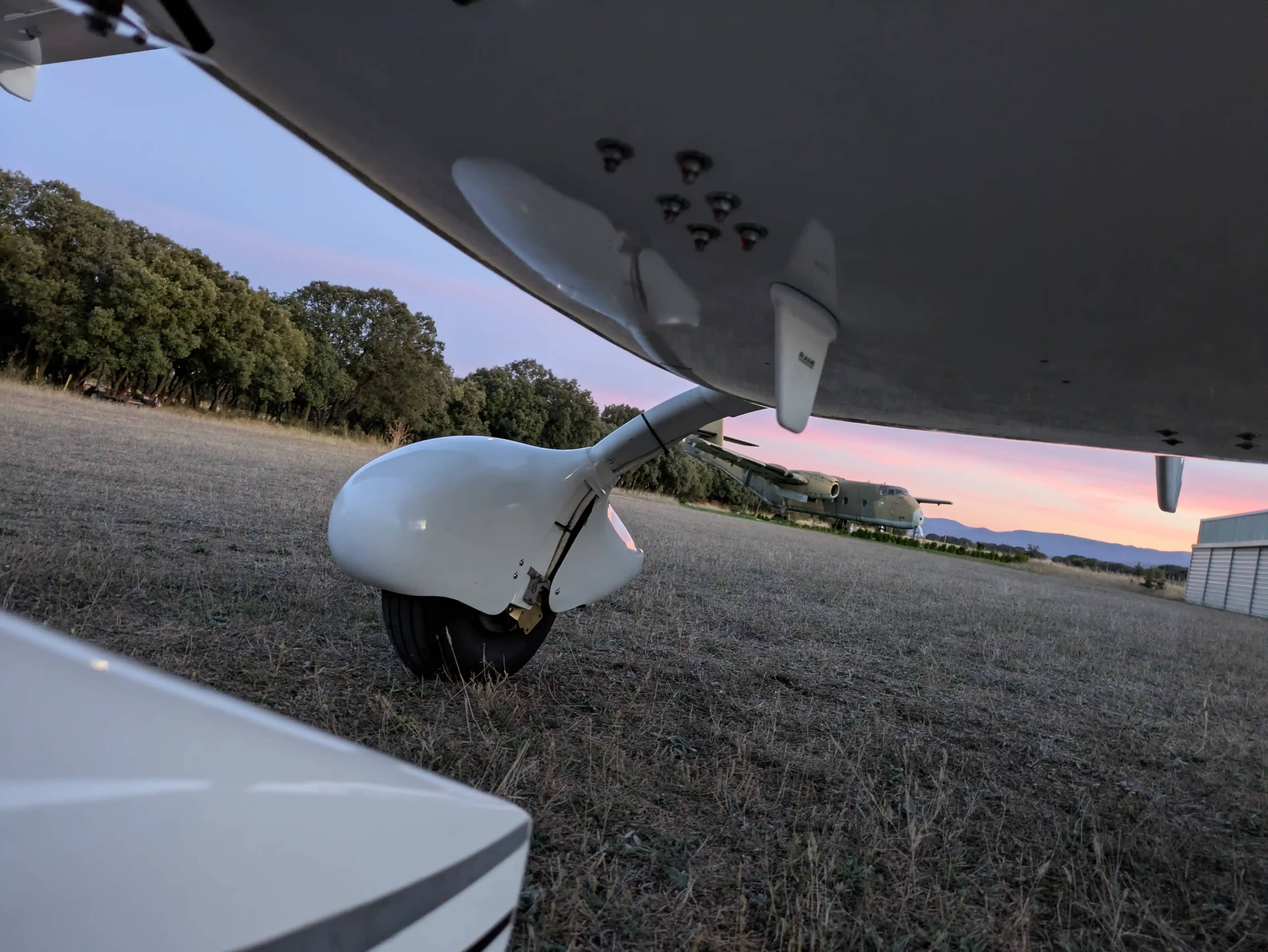 Flight Design Rotax 912 iS2 — exterior, 8 of 16