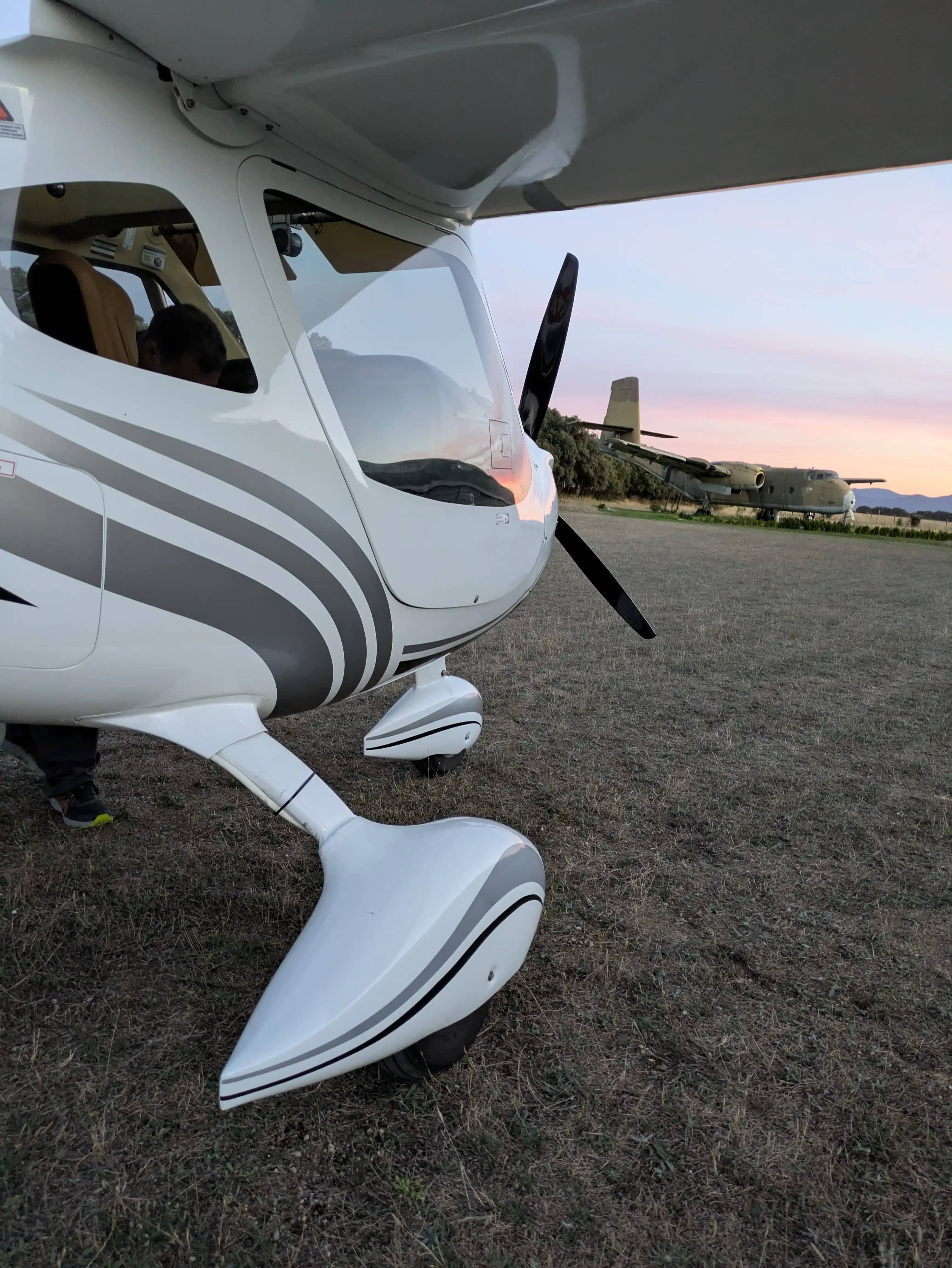 Flight Design Rotax 912 iS2 — exterior, 15 of 16