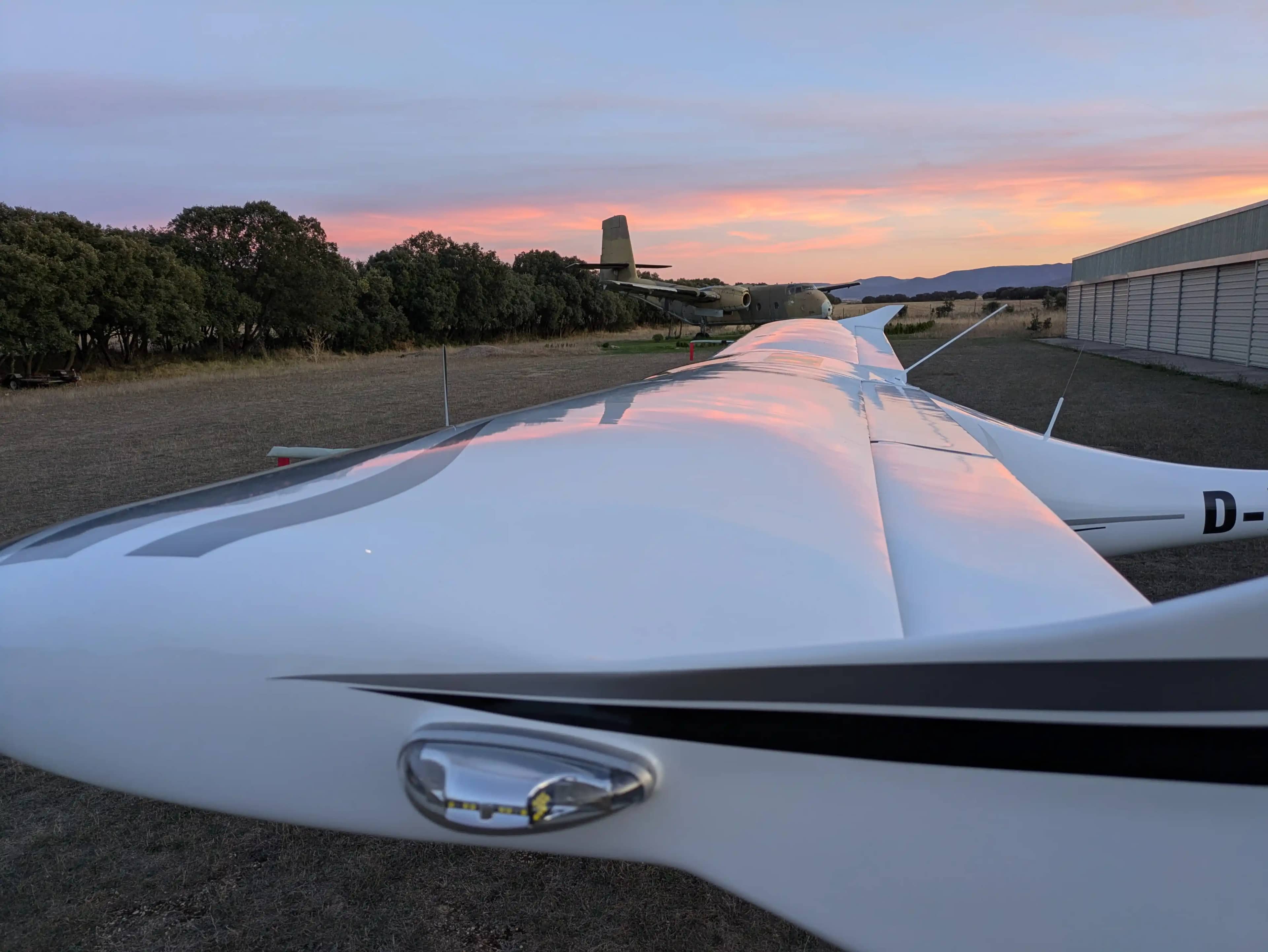 Flight Design Rotax 912 iS2 — exterior, 3 of 16