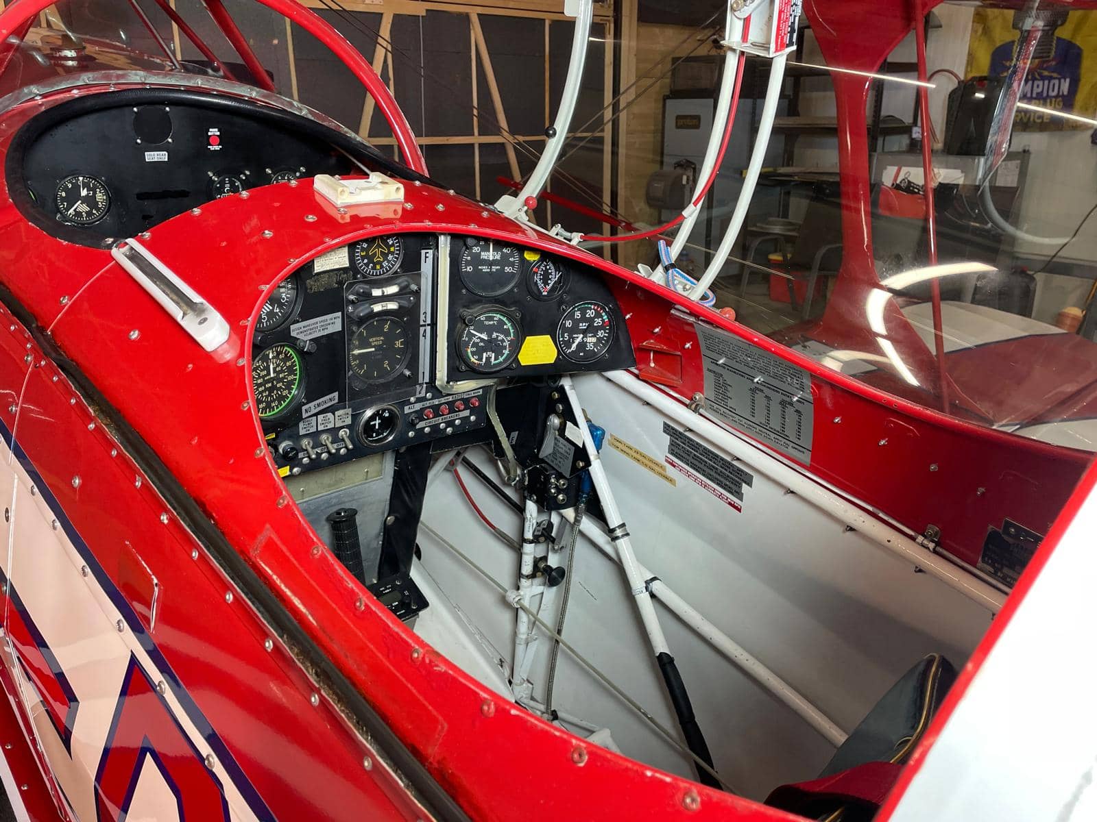 Exceptional 1973 Pitts S-2A — Pitts — Interior — photo 9