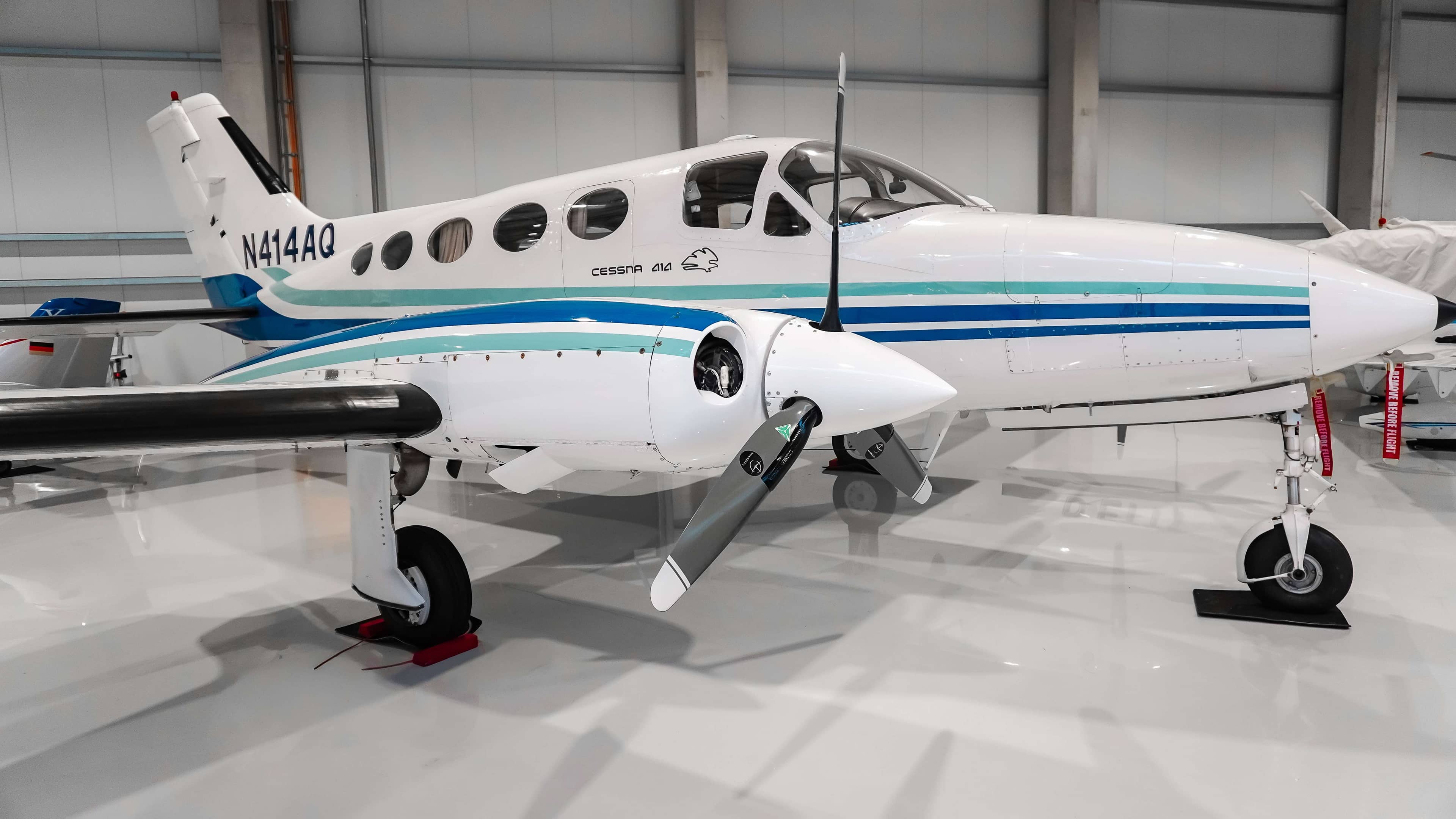 Impressive 1974 Cessna 414 Twin — Cessna — Exterior — photo 4