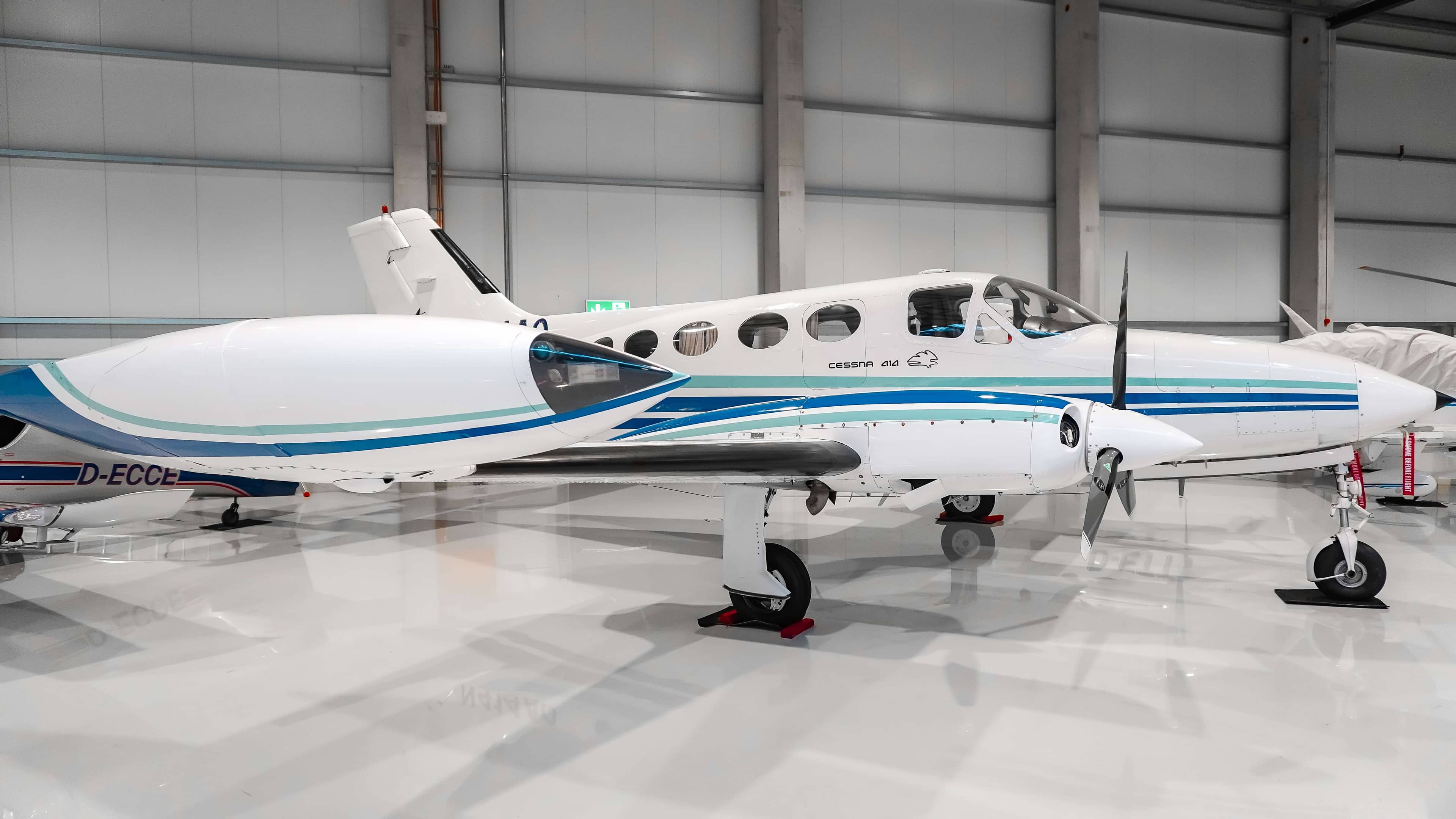 Impressive 1974 Cessna 414 Twin — Cessna — Exterior — photo 5