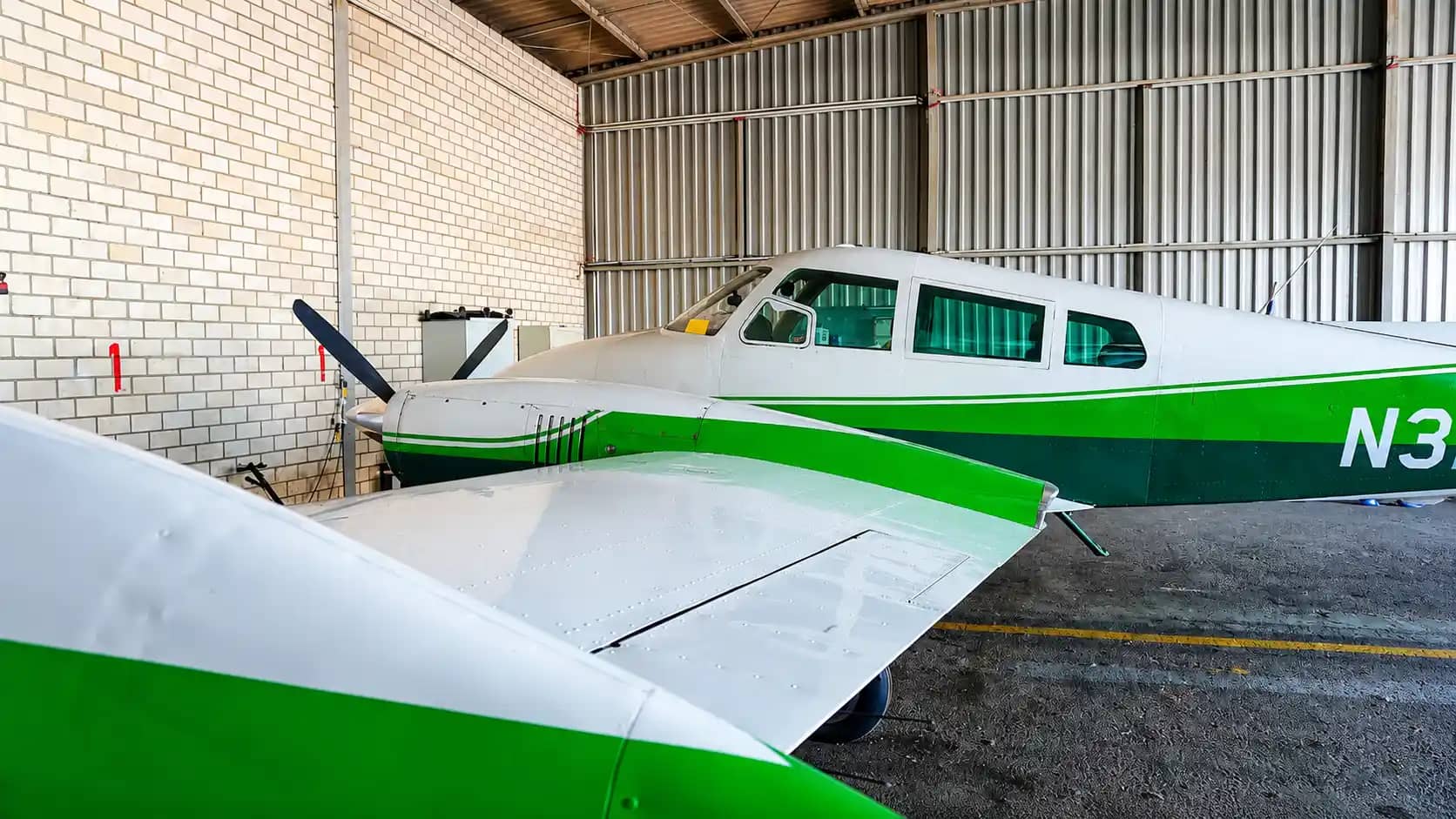 Cessna 310F — Cessna — Exterior — photo 17