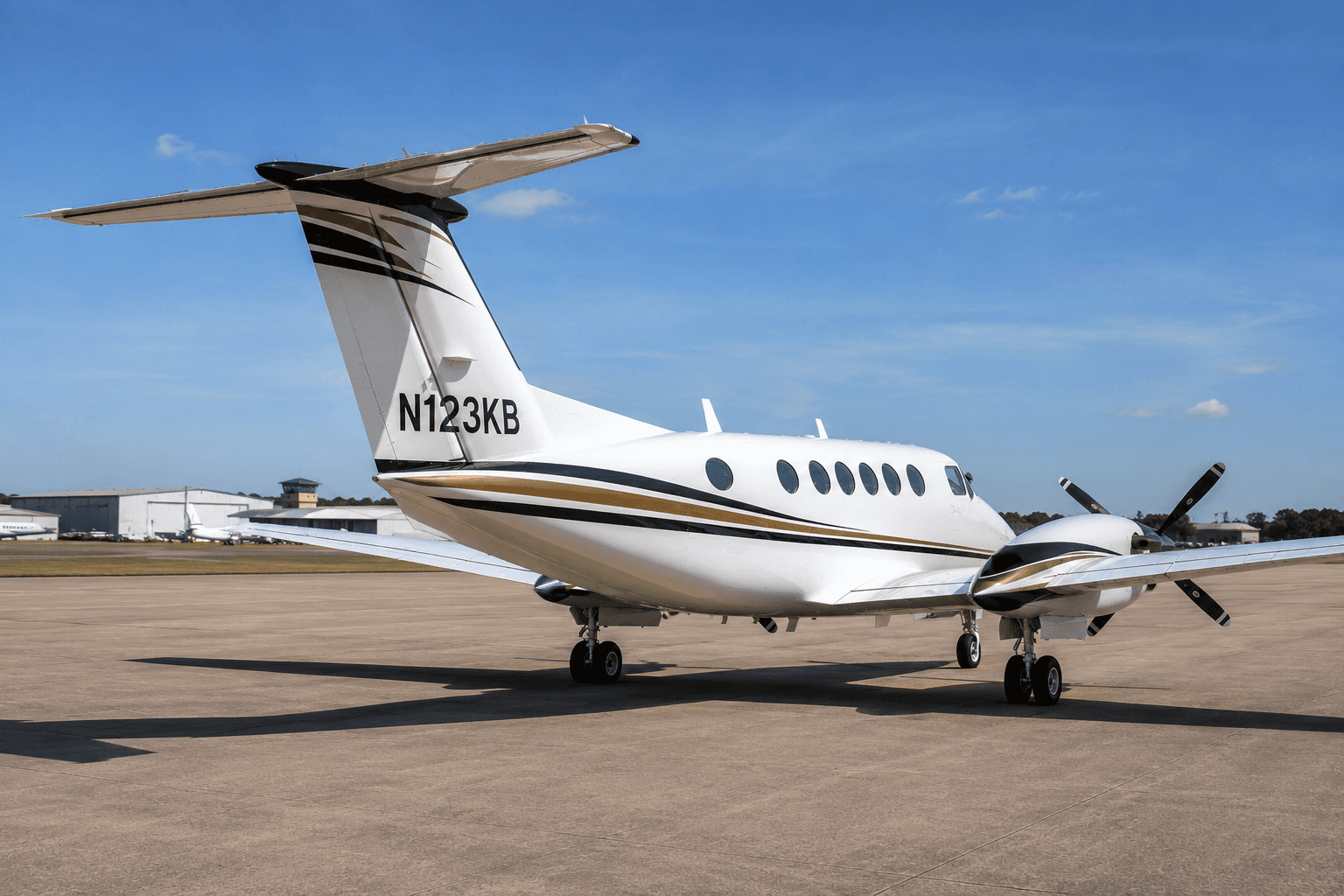 Beechcraft King Air B100 — Beechcraft — Exterior — photo 3